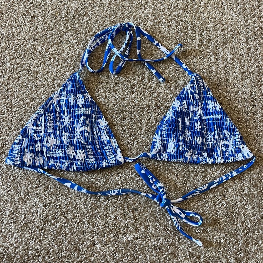 NWOT Dark Blue Bikini Top